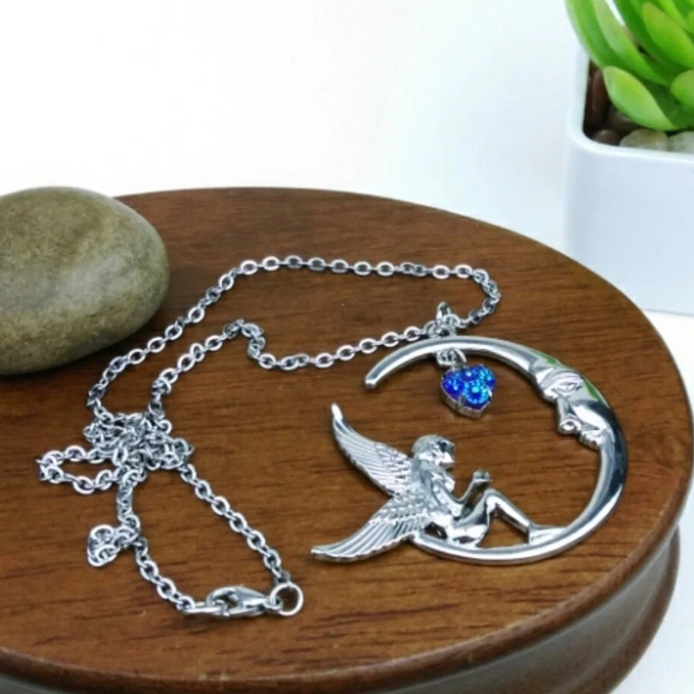 New! Large Fairy Moon Rhinestone Pendant USA 🇺🇸 made Silver Necklace - Picture 1 of 3